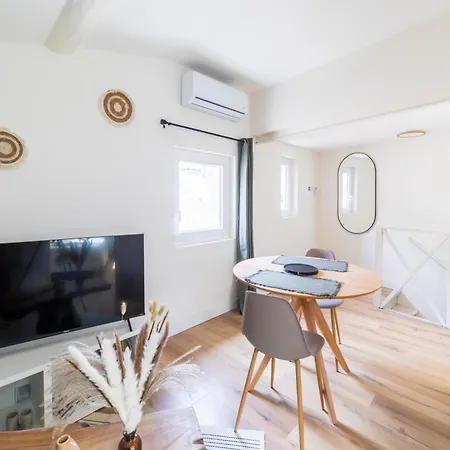 Le Belvedere Nimois Pour Deux Veranda & Clim شقة